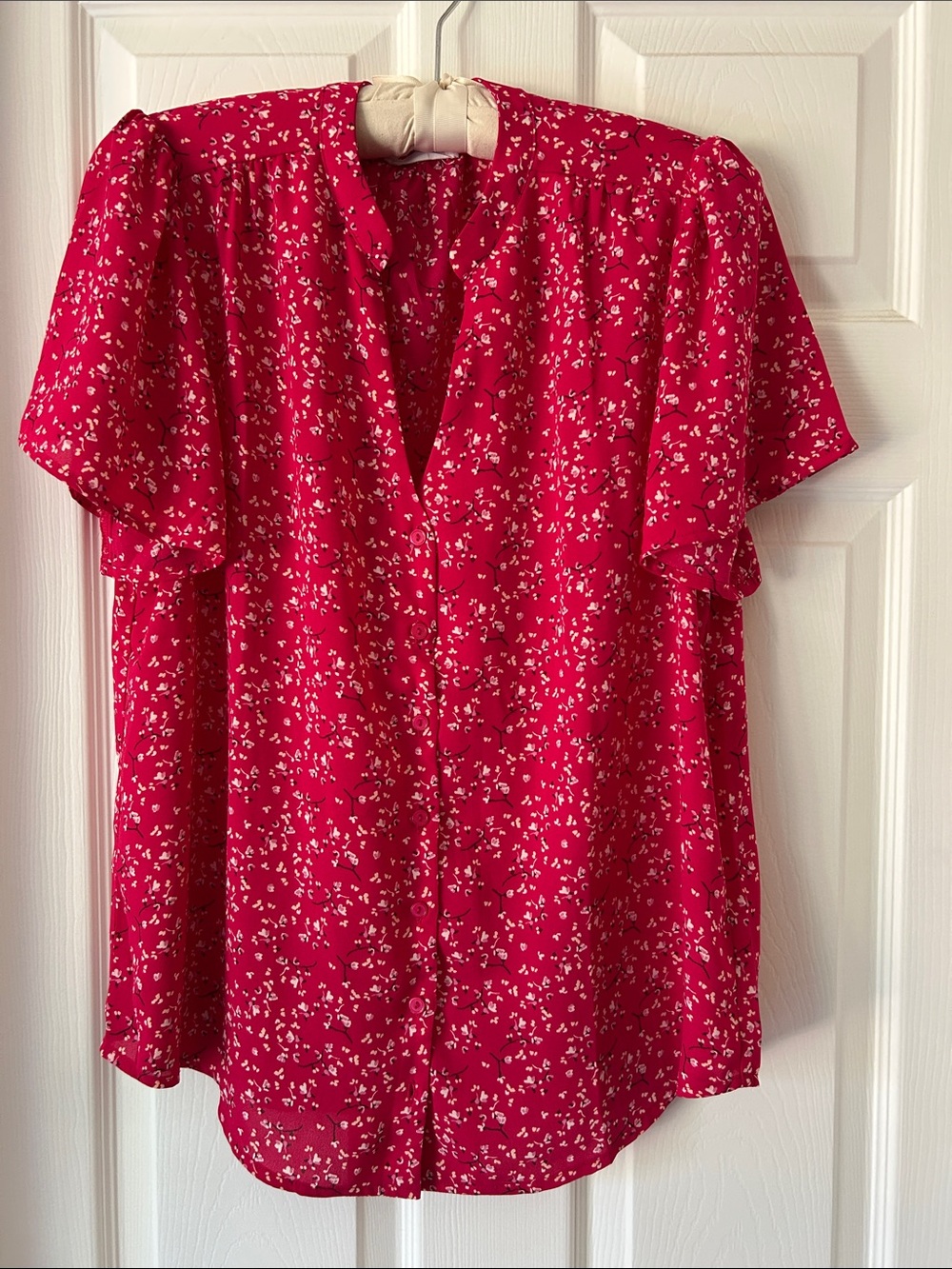 Women's Fuscia Floral Button-Front Blouse